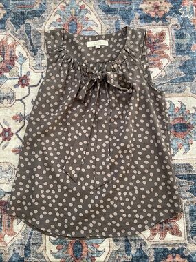 LOFT Gray Polka Dot Tie-Neck Sleeveless Top